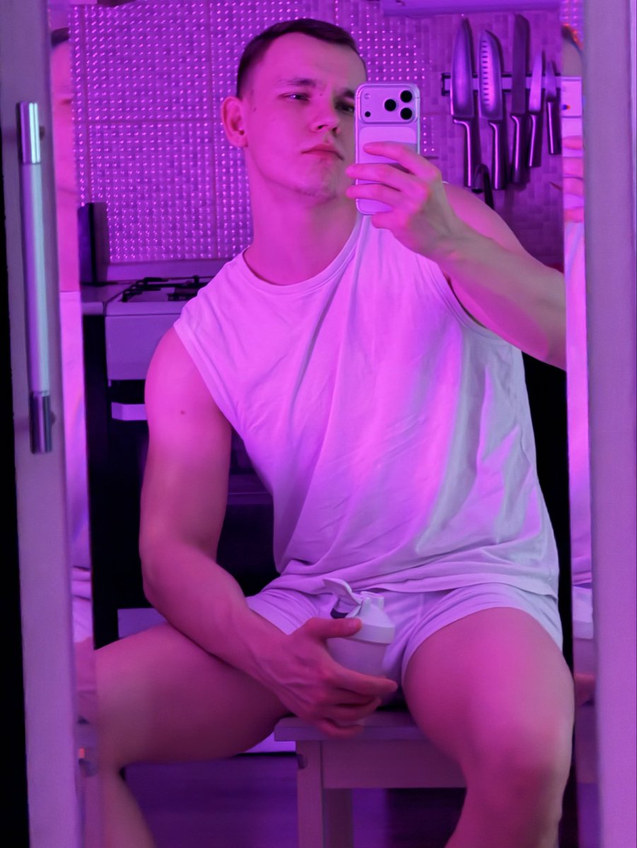 серёга tweet media