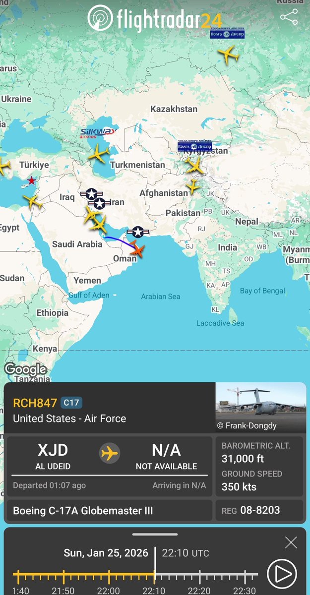 MenchOsint's tweet image. Some of the C-17 that landed in Al Udeid AB continued to Diego Garcia, confirming they're building up there too.

(Nothing visible on today satelitte imagery except clouds, &amp;amp; the USNS Pililaau (T-AKR 304), a Bob Hope-class vehicle cargo ship)