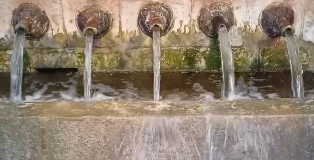 Vakapiupiuu's tweet image. 2 mesos de pluges i nevades excepcionals!
Desembre 1996 molt plujós 
Gener 1986 molt plujós 
Però 2 mesos seguits així quan per cada més tocaria de 20 a 60 mm és molt poc habitual!

A #Vacarisses toca 52 mm desembre i 54 mm Gener...
#desembre2025 118 mm
#gener2026 123mm