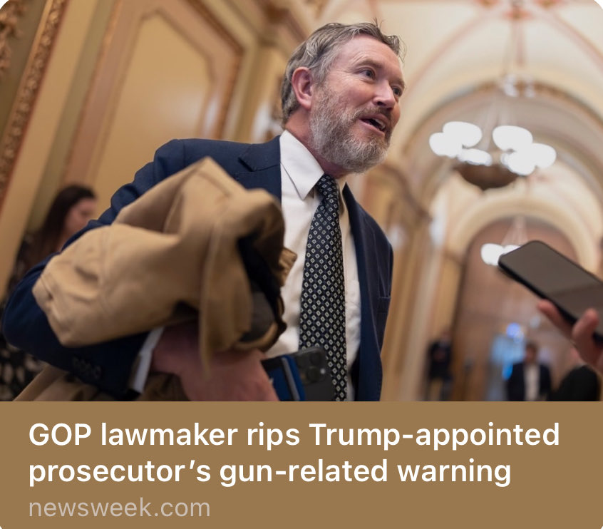 RepThomasMassie's tweet image. Carrying a firearm is not a death sentence, it’s a Constitutionally protected God-given right.

newsweek.com/thomas-massie-…