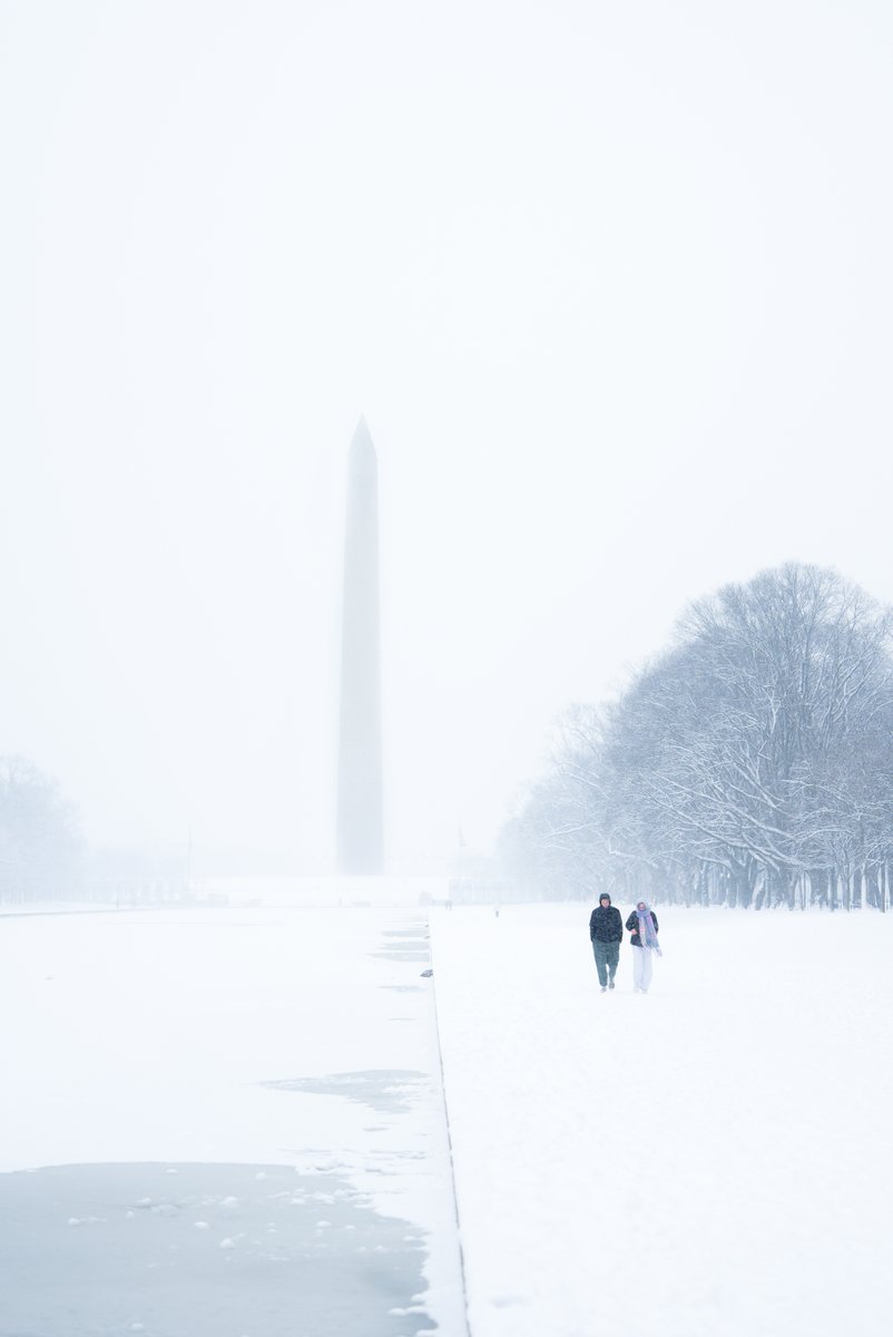 washingtondc's tweet image. DC looks good in white. ☃️❄️🤍

📸: @washingtondc #Only1DC