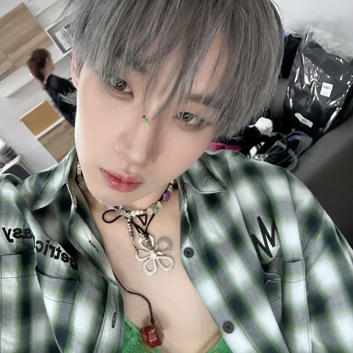 hongshihourly's tweet image. 