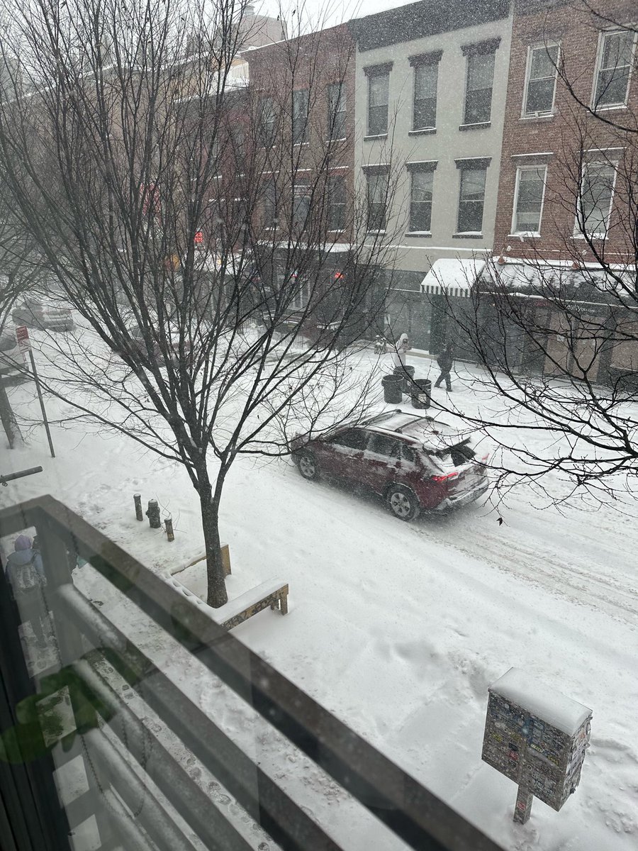 matt (매트) tweet media