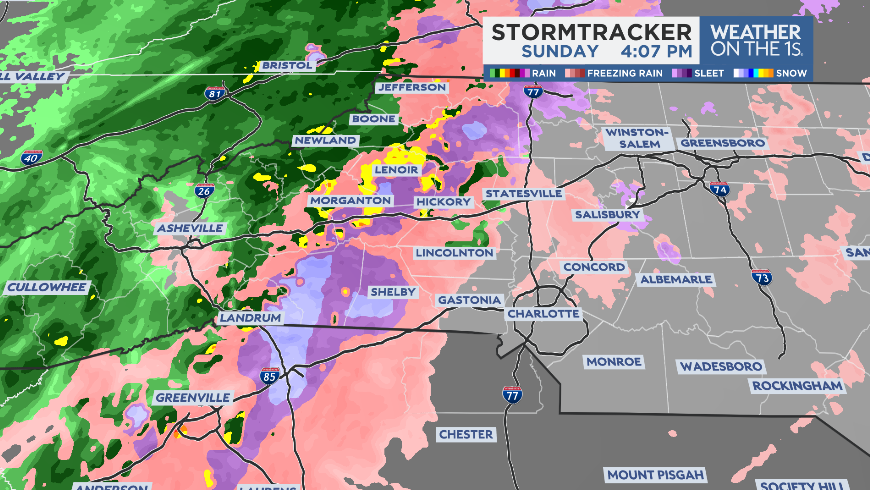 Radar Update (4:07 pm): We have a heavy band of freezing rain mixed with some sleet working in and this will be the start of where power outages become concerning as this accumulates on trees and power lines. 
#ncwx #cltwx #winterstorm #winter #freezingrain #sleet #hkywx