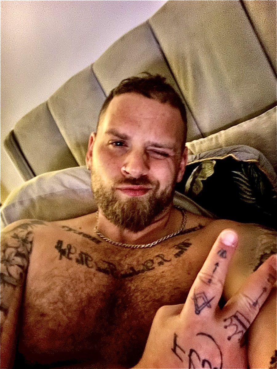 Trouble 😈 tweet media