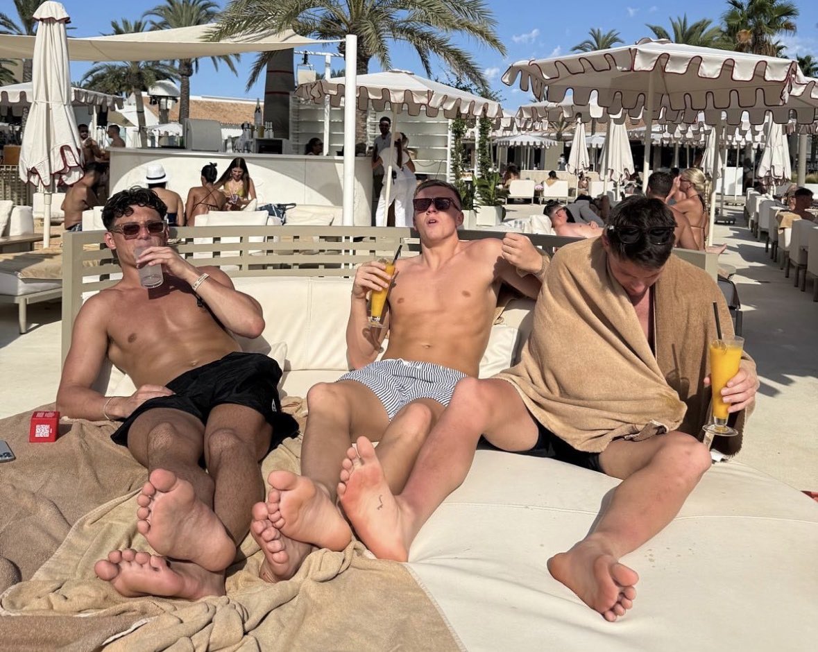 Jett - Hot aussie boys tweet media