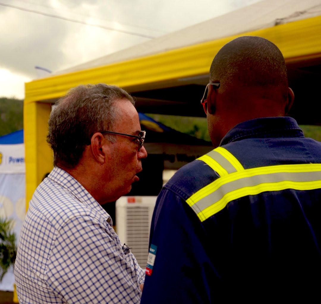 darylvazmp tweet media