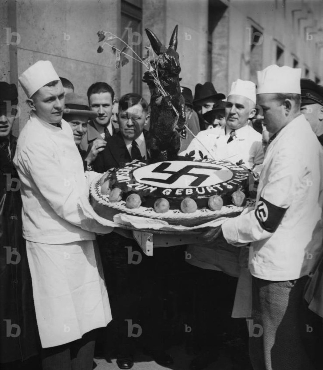 Christine 👑🔥 tweet media