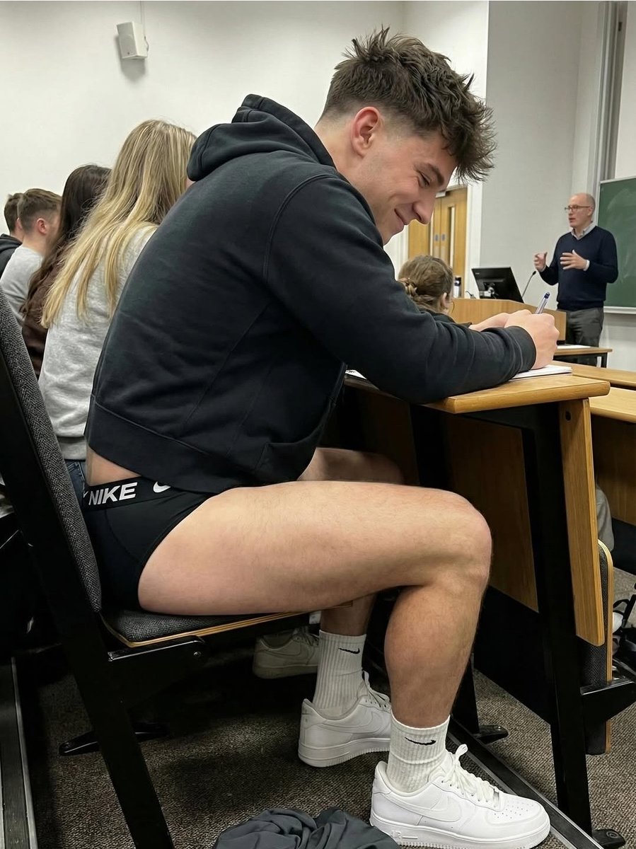 Hombres en slip 🇦🇷 tweet media