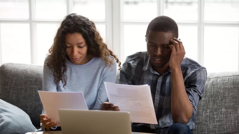 🚨🇫🇷🔑 ALERTE INFO !

"PAS DE NOIRS, NI D’ARABES" 🤯 

Près de la MOITIÉ des agences immobilières en France acceptent, EN TOTALE ILLÉGALITÉ, les demandes des propriétaires de ne PAS LOUER un bien à des personnes d’ORIGINE ÉTRANGÈRE, révèle un testing choc de SOS Racisme.

👉 Par