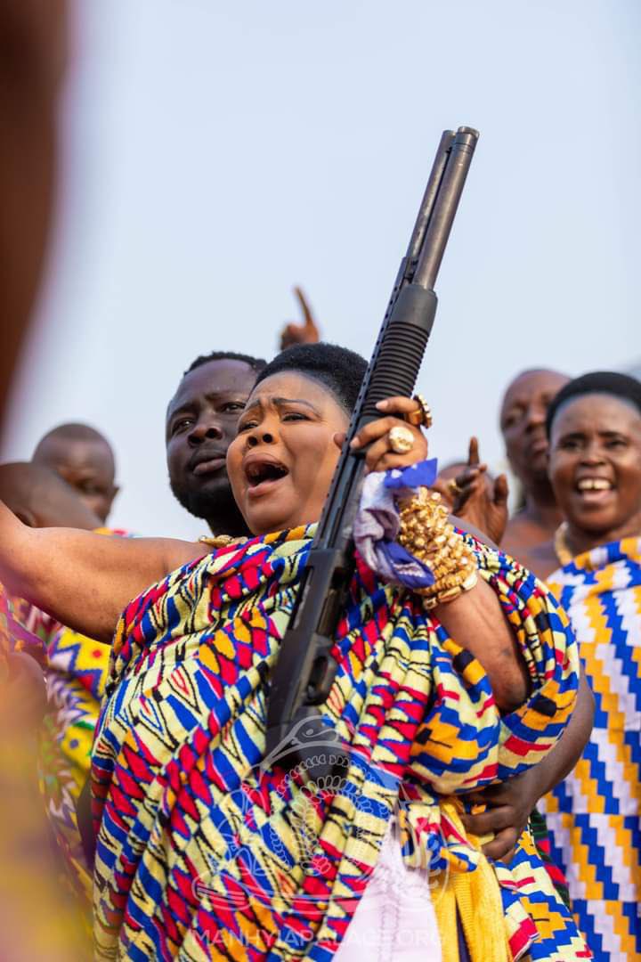 Asante_nation's tweet image. 26 Years on the Ejisu Stool. 

Today, we celebrate Nana Yaa Asantewaa II, Ejisuhemaa, custodian of a fearless legacy and a living symbol of courage, dignity, and service. For 26 years, she has upheld the spirit of Yaa Asantewaa, guiding Ejisuman with wisdom and strength.…