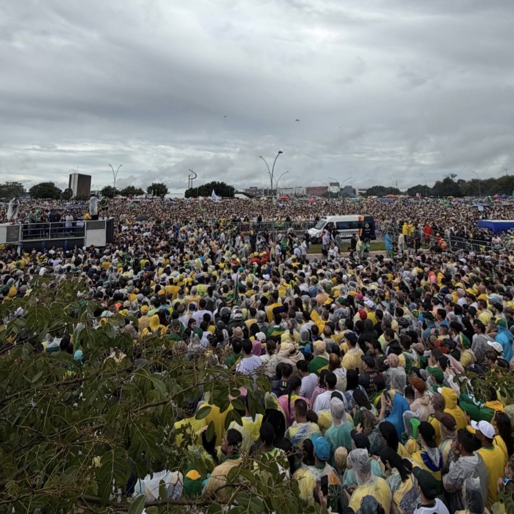 RTdoBrasil's tweet image. Tinha mais gente em Brasília hoje do que na posse do Lule, este é o tweet!