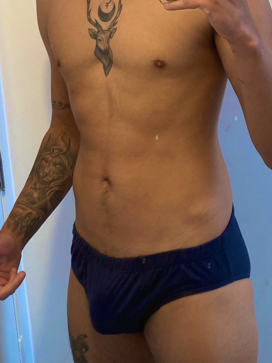 ZeckRibeiro's tweet photo. Até o final do ano melhora 😏 https://t.co/ig7eeRf4xw