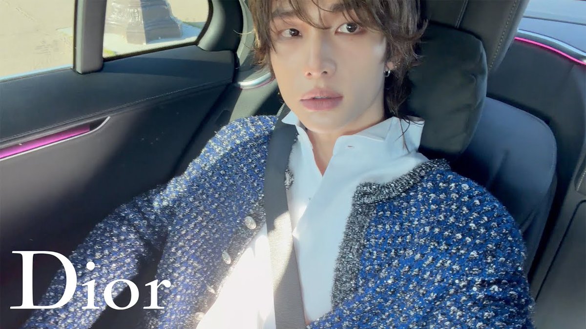 [VIDEO LINK]

"Hyunjin of Stray Kids at his first-ever Dior show"

🔗youtu.be/4TcE1mf1CMU

HYUNJIN AT DIOR PFW
#DiorWinter26_HYUNJIN
#HYUNJINxDior <a href="/Dior/">Dior</a>