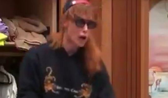 Ni uno solo reconoce haberle dicho a Cristina:

Zumbada
Loca 
Tu hijo de avergüenza 
Enferma mental
Guarra 
Cerda
Desearle un cáncer
Pedir que no la felicite nadie
Etc etc etc

Mugrepandi es poco, espero que Carlos se separe de ellos

#GHDúoCuentas3