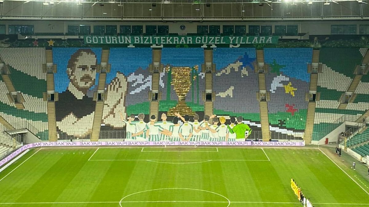 Götürün Bizi Tekrar Güzel Yıllara

Tekrardan yuvana hoşgeldin Mustafa ER !

Gemlik Bursaspor Taraftarlar Derneği
