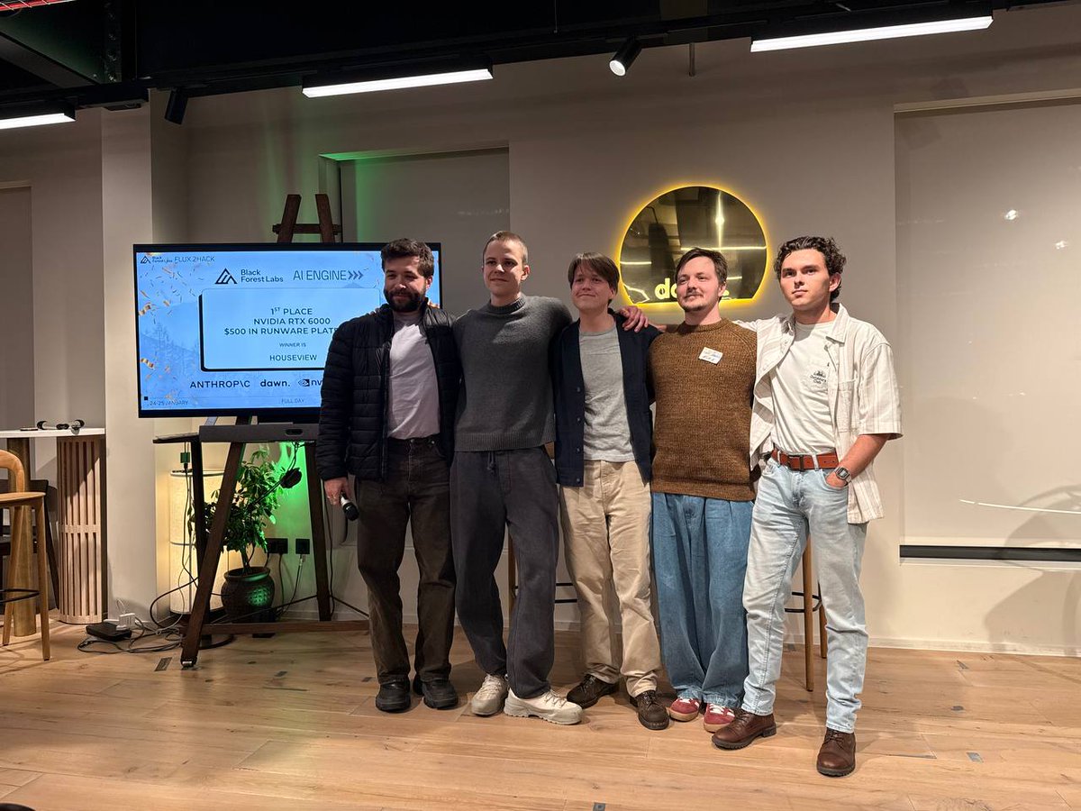 Aleksei Naumov tweet media