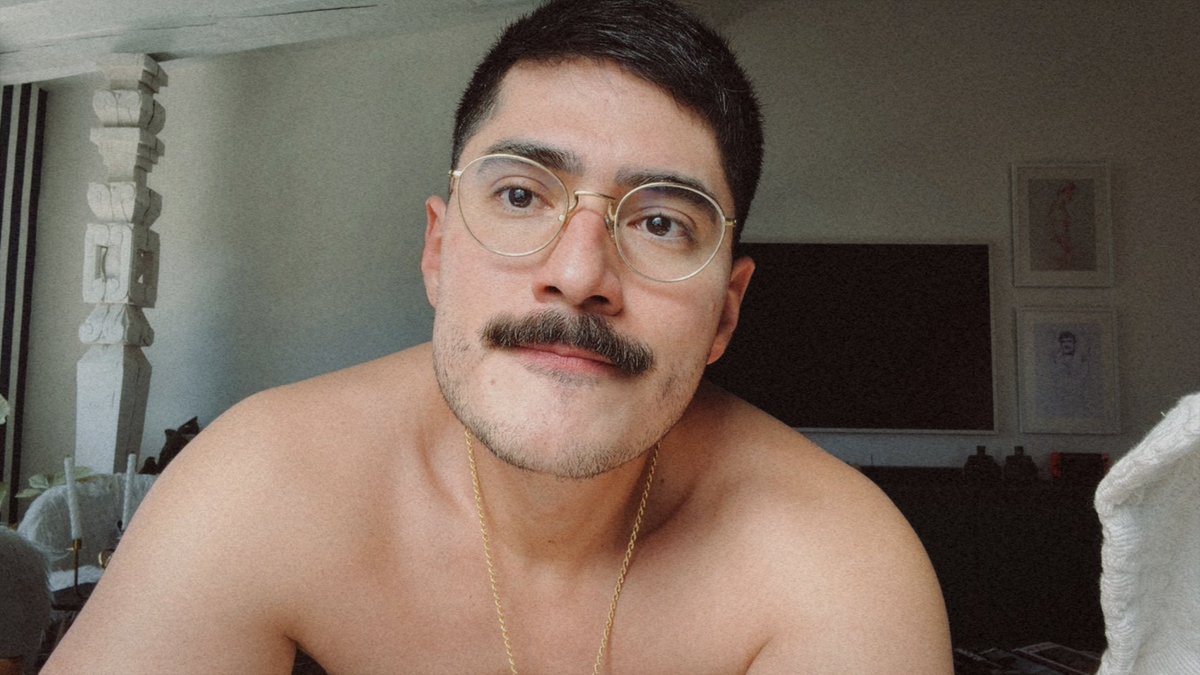 Un señor ya grande tweet media