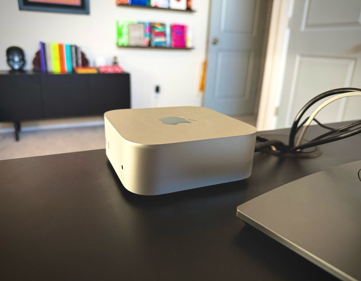 Xopher Molitor tweet media