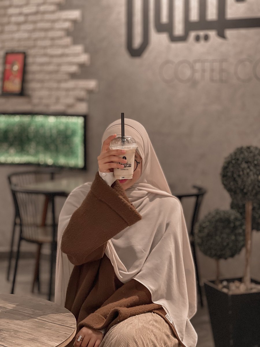 غَادة'ة tweet media