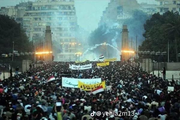 Beto007Karim's tweet image. طوبى للي حاولوا
و اللي هايحاولوا
طوبى للي مات
و اللي حوله ❤️ #25January