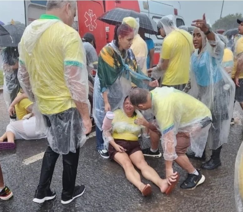 O pessoal que diz que o Brasil vive uma Ditadura é o mesmo que foi atingido por raio e socorrido por agentes públicos do Estado.
