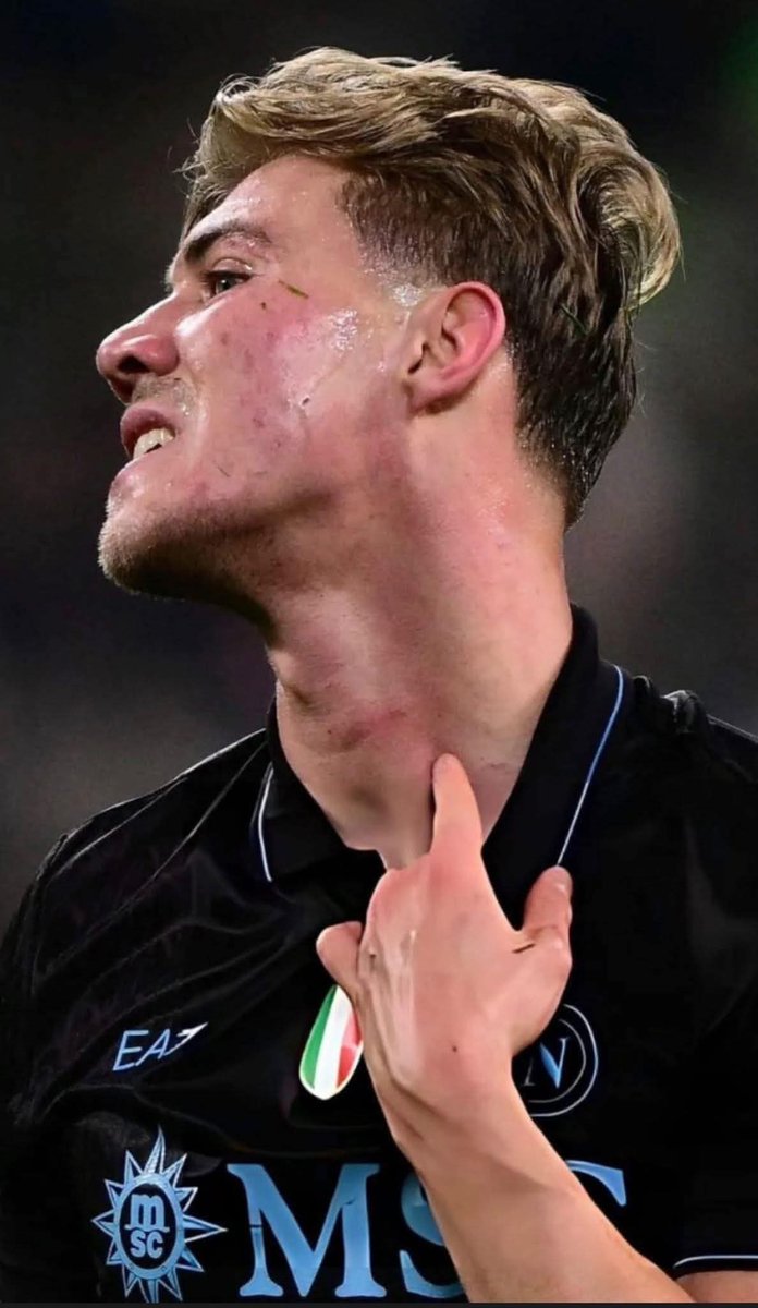 ForzaNapoli234's tweet image. Ricapitolando da quando marotta si è presentato ai microfoni dopo Napoli-Inter:
- 0 rigori a favore
- squadra con più rigori contro in serie a
- VAR a favore completamente spento

@sscnapoli vi va bene così?

L’elenco è in aggiornamento