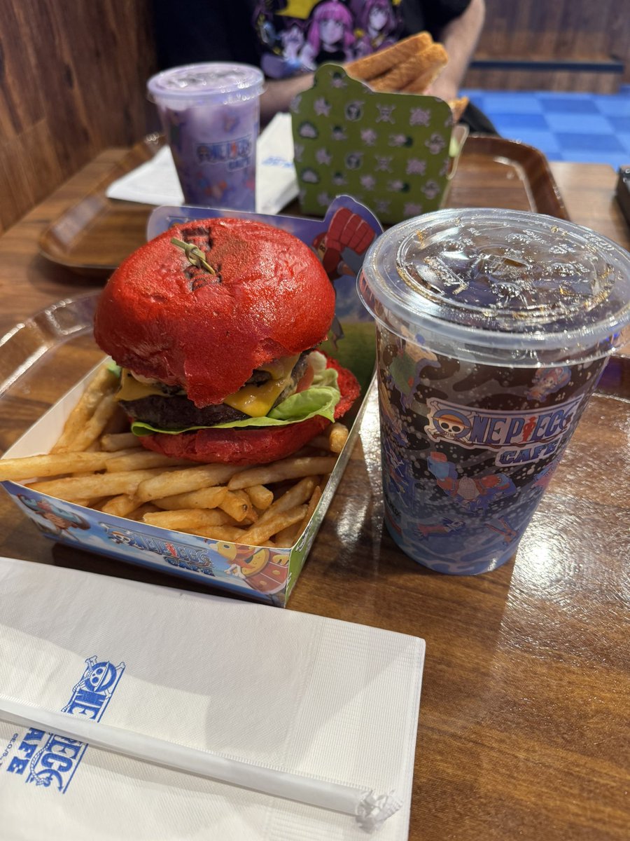 Prodigy487's tweet image. Even though this past week was awful, yesterday was genuinely amazing. The concert was awesome and it was great getting to meet new people for the first time.