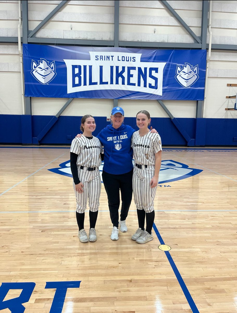 Thankyou so much <a href="/CoachConnoyer/">Christy Connoyer</a> for hosting a great camp. I learned a lot about your school. I really enjoyed the pitching drills! Go Billikens💙🥎 <a href="/SLUSoftball/">SLU Softball</a>