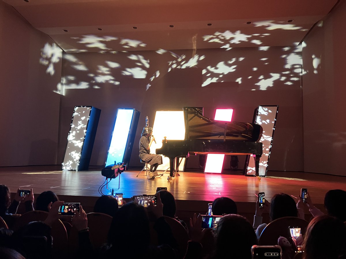 EF9_0621's tweet photo. まらしぃの影奏会に行ってきた
ネイティブフェイス弾いてるところ生で見れてかなり嬉しい
見ててかっこよかった(*´ω｀*) https://t.co/3wc6Tsq3fW