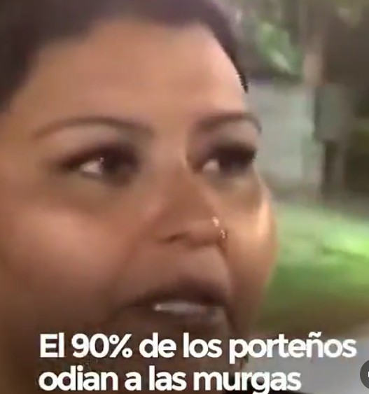 MOVIENDO EL AVISPERO: a través de una acción de violencia de murgueros cometida en la plaza Martín Fierro a vecinos , la semana pasada, los encuestadores en #RedesSociales , dicen que el 90% de los porteros odian las MURGAS, si está acción no hubiese ocurrido nada hubiese pasado