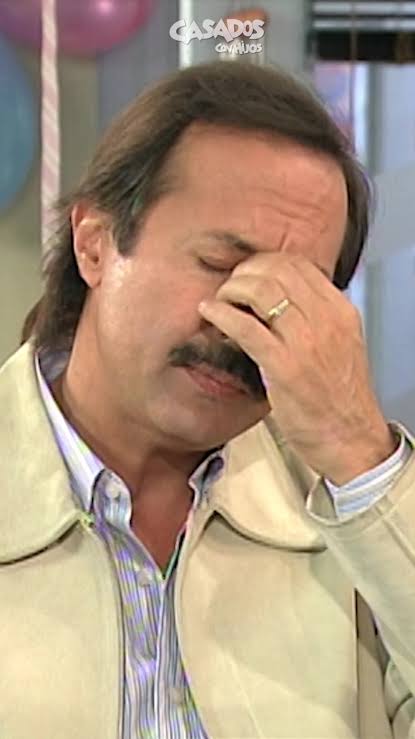 hernanflash's tweet image. Te suben una historia en culo y de fondo un tema super lento y romántico que nada que ver.