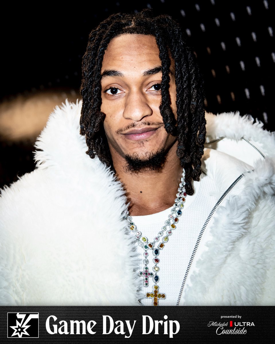 DEV BACK 🤟
#ULTRACourtside | @MichelobULTRA | #ad