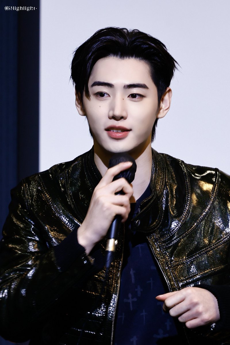 260122

#엔하이픈 #성훈 
#ENHYPEN #SUNGHOON