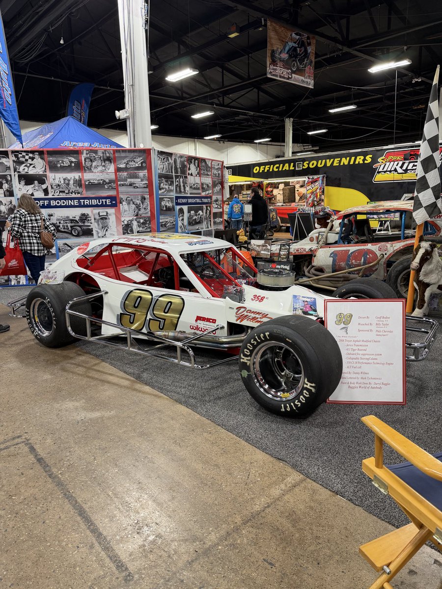 JosephParker_Jr's tweet photo. It was great meeting and chatting with Geoff Bodine at the Motorsports Race Car &amp; Trade Show. https://t.co/oBTeh2M39c