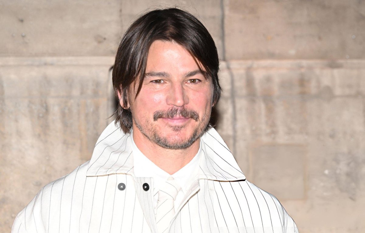 25.01 | Josh Hartnett attends the Paris Fashion Week Menswear Fall/Winter 2026-2027 in Paris, France.
