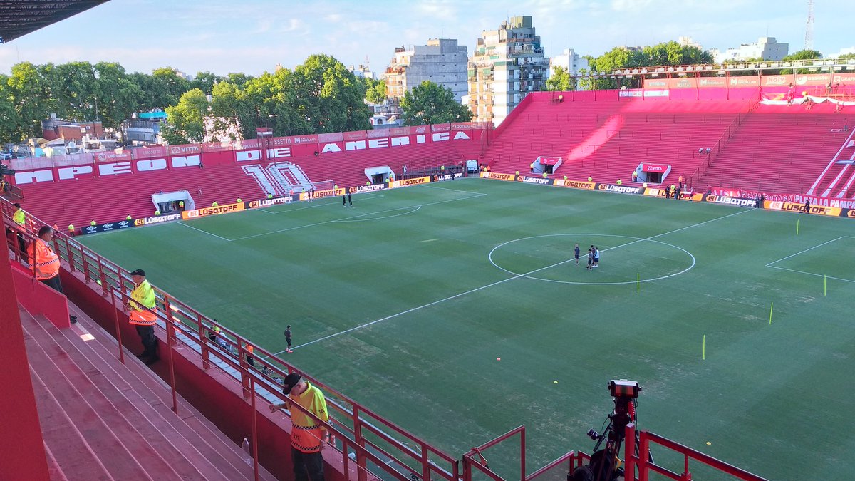 BichoInfo1904's tweet photo. ⚽️ ¡YA ESTAMOS EN EL DAM! 🐞
🇦🇷 | Falta 1:45 hs para el comienzo de #AAAJ vs #Sarmiento #TorneoApertura #ZonaB #Fecha01 #LigaProfesional #VamosBicho 🐞💪🏻
Vía @diegogabrielfb https://t.co/p0F7Tmp3Sw
