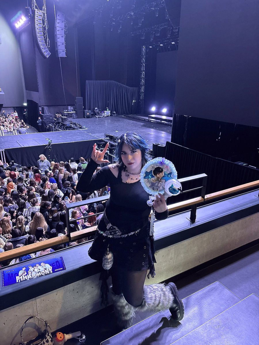 bina 🧸ིྀ is UNIQUE !! tweet media