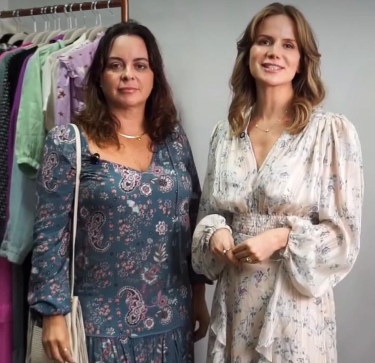 mandstu25's tweet photo. Essas mulheres aí que, são mães dos assassinos do cachorro Orelha estão comprando todos para que fiquem em silêncio sobre o caso.

#JustiçaPorOrelha https://t.co/BJZ9f8bAwP