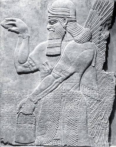 - Kosta Rika'da bulunan bu büyük taş küreleri kim yaptı?
+ Yerel efendiler.
- "Yerel efendiler" derken, insan efendiler mi yoksa uzaylı efendiler mi?
+ Melez.
- Amaçları neydi?
+ Yönlendirilmiş enerji için çekim dengeleyicileri.
- O küreleri nasıl yaptılar?
+ Yönlendirilmiş