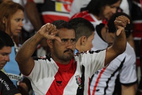 qxute's tweet image. Náutico x Sport: 13.869 torcedores
Santa Cruz x Náutico: 13.332 

Cadê a mais apaixonada?