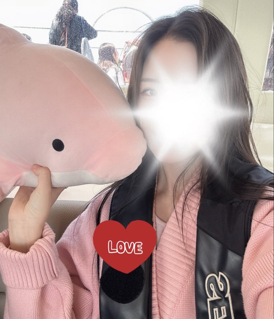 💓🐬

日曜日は大忙し！ショーの後の物販と講演もしっかりこなしてきました✨✨