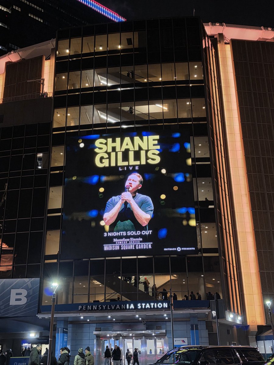 BL⚡️TZ tweet media