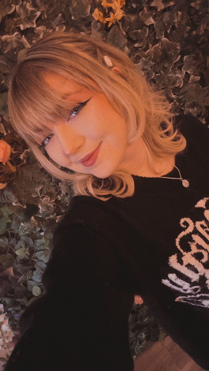 astre ☆ (@repeatingverse) / Posts / X