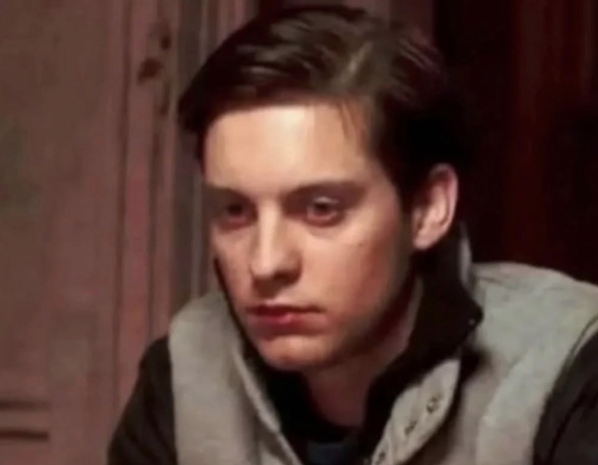 Guarromantico_'s tweet image. “Andas raro”

Yo con la tarjeta de crédito a tope: