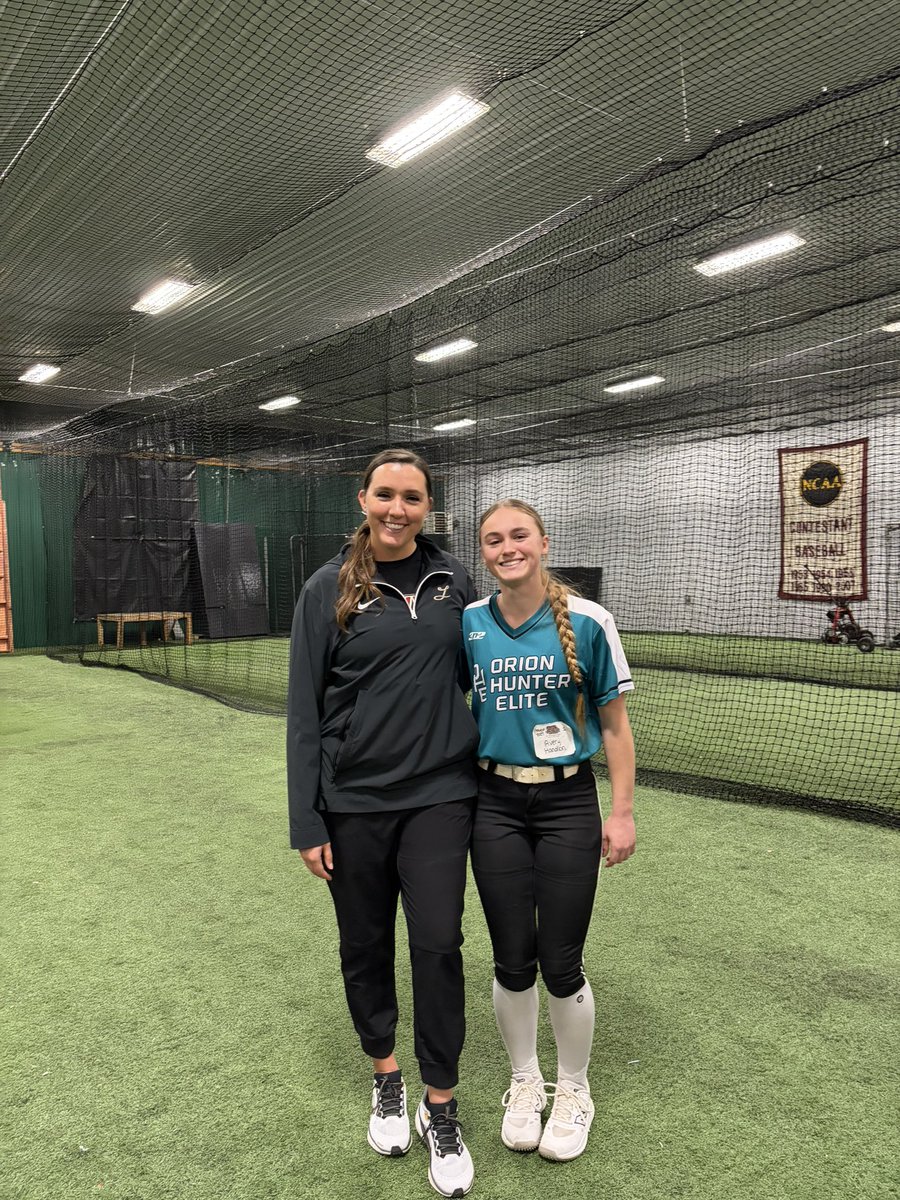 Avery Handlon tweet media