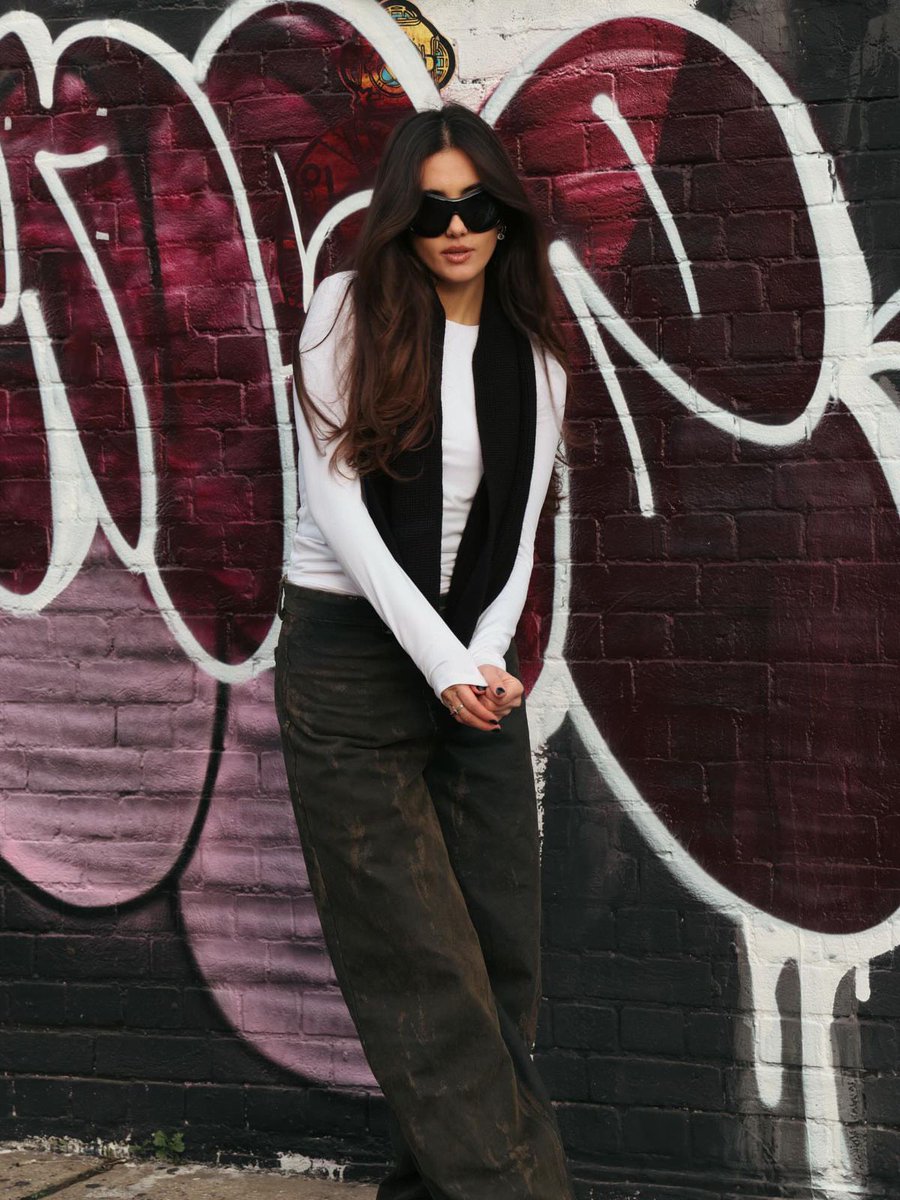 zeudinersarg's tweet image. #zeudiners 
Una reina suelta en Londres 👑
Vayan a llenarla de amor como corresponde instagram.com/p/DT8zbX-iFeo/…