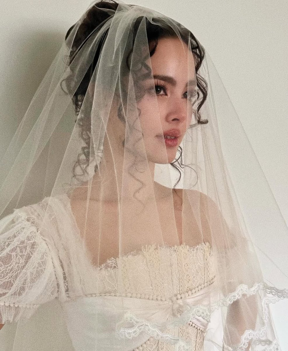 I cried like she was actually going to be my bride. 🤍