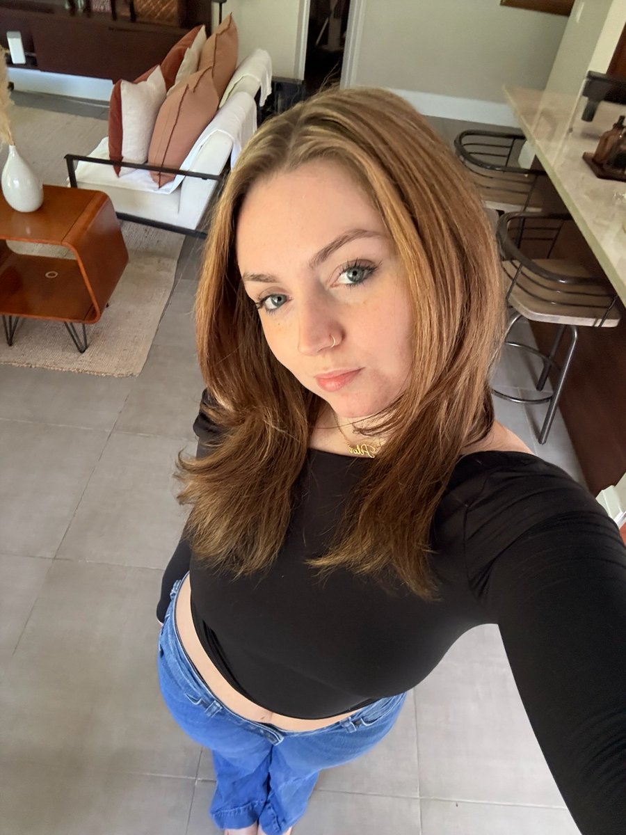 OMiT Peek tweet media