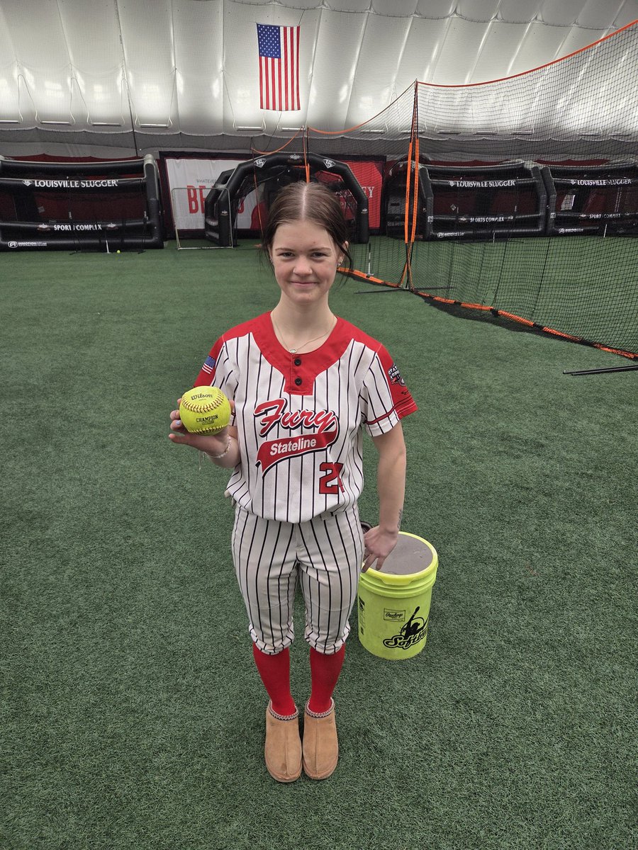 Stateline Fury 18U Red tweet media